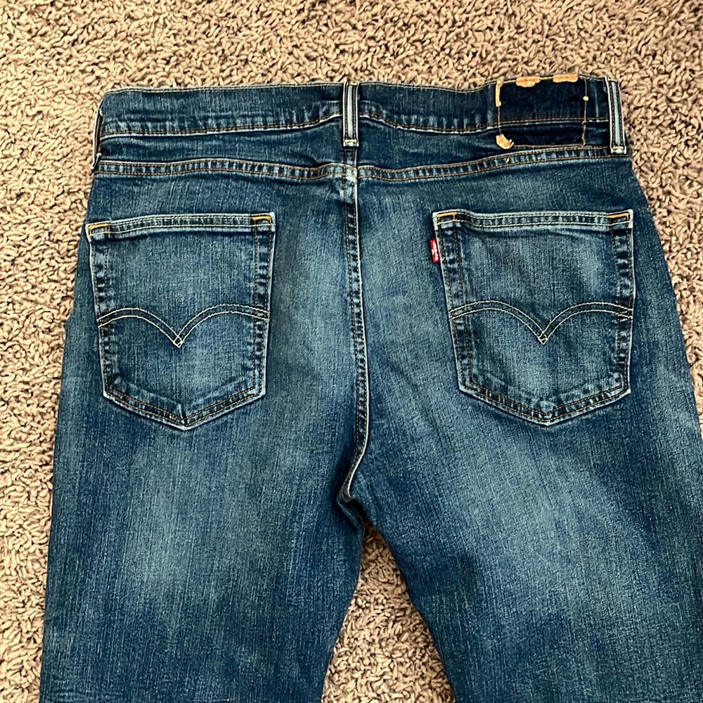 Men’s Levi Jeans